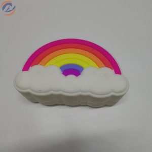彩虹云朵硅胶零钱包