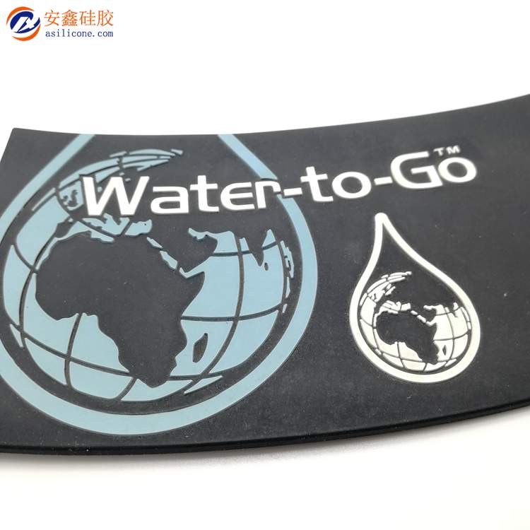 water-to-go硅胶杯套  LOGO